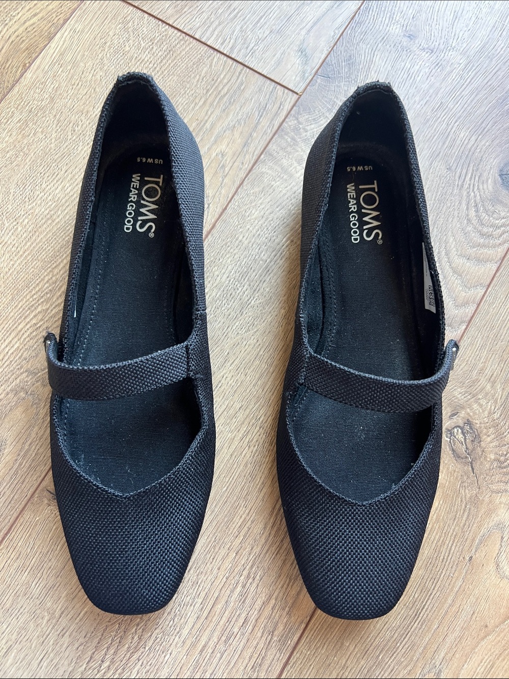 TOMS Women’s Black Mary Jane Flats Size 6.5 Square Toe Woven Ballet Shoes